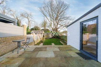 4  bedrooms house to rent in Brentmead gardens, Ealing, NW10-image 7