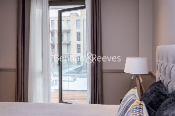 2  bedrooms flat to rent in Queens Wharf, Hammersmith, W6-image 9