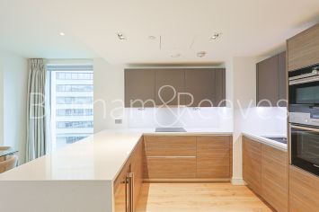 2  bedrooms flat to rent in Marquis House, Beadon Road, W6-image 2