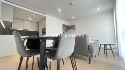 1  bedroom flat to rent in Holland House, Fulham Reach, W6-image 2