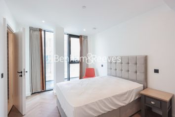 3  bedrooms flat to rent in Merino Gardens, London Dock, Wapping, E1W-image 17
