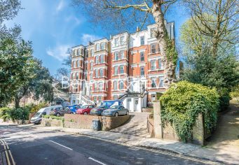 1  bedroom flat to rent in Frognal, Hampstead, NW3-image 8