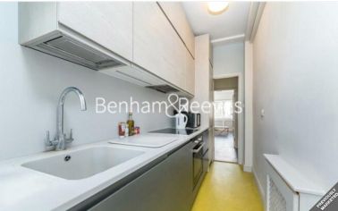 1  bedroom flat to rent in Regency Lodge, Hampstead, NW3-image 2