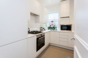 3  bedrooms flat to rent in Goldhurst Terrace, South Hampstead, NW6-image 24