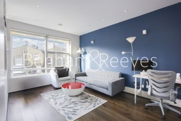 1  bedroom flat to rent in Beaufort Gardens, Knightsbridge, SW3-image 1