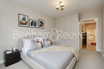 1  bedroom flat to rent in Montrose Court, Princes Gate, SW7-image 4