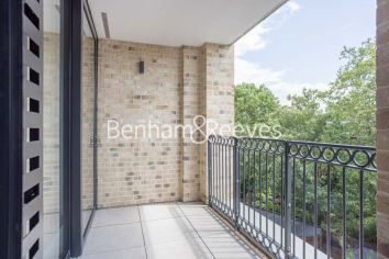 2  bedrooms flat to rent in Cluny Mews, Kensington, SW5-image 5
