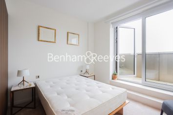 3  bedrooms flat to rent in Lillie Square, Earls Court, SW6-image 3