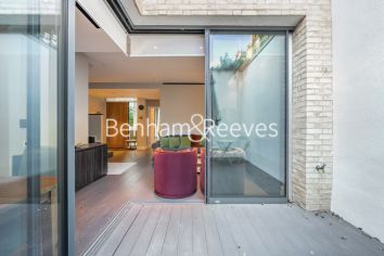 2  bedrooms house to rent in Young Street, Kensington, W8-image 17