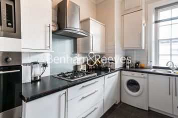 3  bedrooms flat to rent in Pitt Street, Kensington, W8-image 2