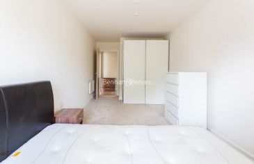 2  bedrooms flat to rent in Beaufort Square, Colindale, NW9-image 5