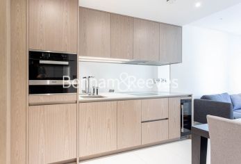 1  bedroom flat to rent in Sugar Quay, Water Lane, EC3R-image 2