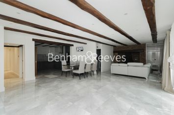 5  bedrooms house to rent in Swakeleys Road, Uxbridge, UB10-image 21