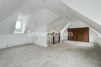 5  bedrooms house to rent in Swakeleys Road, Uxbridge, UB10-image 23