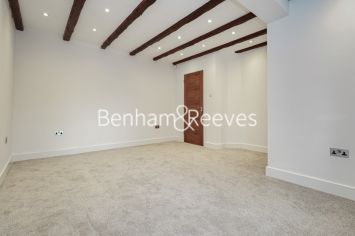 5  bedrooms house to rent in Swakeleys Road, Uxbridge, UB10-image 27
