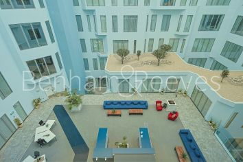 2  bedrooms flat to rent in Westgate House, West Gate, W5-image 11