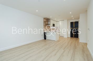 1  bedroom flat to rent in Quay Walk, Grand Union, HA0-image 7