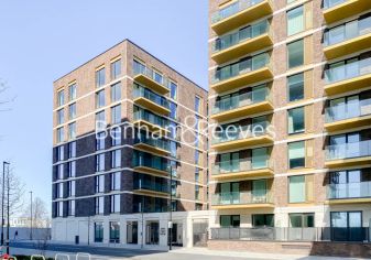 1  bedroom flat to rent in John Cabot House, 4 Clippers Street E16-image 6