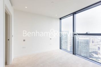 2  bedrooms flat to rent in Hampton Tower, Marsh Wall, E14-image 3