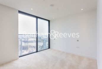 2  bedrooms flat to rent in Hampton Tower, Marsh Wall, E14-image 9