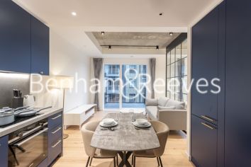 Studio flat to rent in Goodluck Hope Walk, Canary wharf, E14-image 6