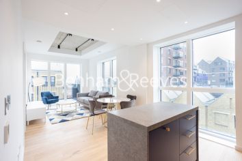1  bedroom flat to rent in GoodLuck Hope Walk, Canning Town, E14-image 13