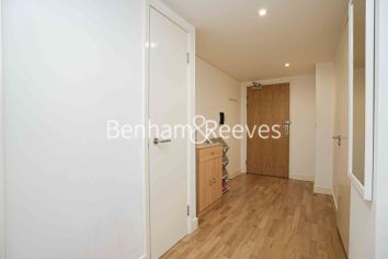 1  bedroom flat to rent in west tower, Canary Wharf, E14-image 14