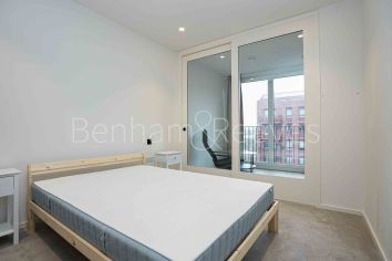 1  bedroom flat to rent in Hawser Lane, Poplar riverside, E14-image 5