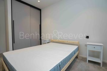 1  bedroom flat to rent in Hawser Lane, Poplar riverside, E14-image 15