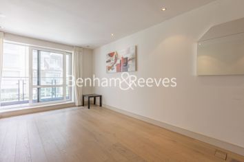 1  bedroom flat to rent in Chelsea Creek, Fulham, SW6-image 1
