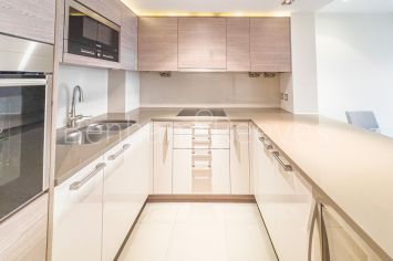 1  bedroom flat to rent in Chelsea Creek, Park Street, SW6-image 2