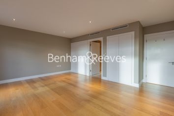 3  bedrooms flat to rent in Boxtree House, Imperial Wharf, SW6-image 8