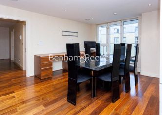 2  bedrooms flat to rent in Mahogany House, Lensbury Avenue, SW6-image 1