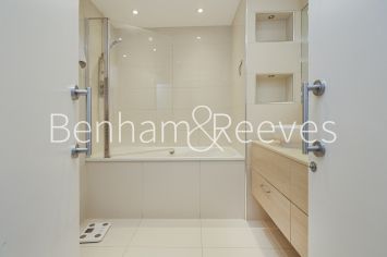2  bedrooms flat to rent in Carlyle Court, Chelsea Harbour, SW10-image 11