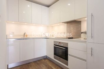 1  bedroom flat to rent in Major Draper Street, Royal Arsenal Riverside, SE18-image 2