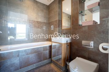 2  bedrooms flat to rent in Duke of Wellington Avenue, Royal Arsenal Riverside, SE18-image 9