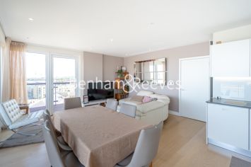 2  bedrooms flat to rent in Duke of Wellington Avenue, Royal Arsenal Riverside, SE18-image 11