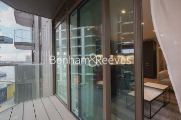 1  bedroom flat to rent in Brigadier Walk, Royal Arsenal Riverside, SE18-image 10