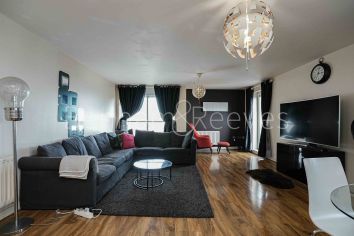 2  bedrooms flat to rent in Sark Towerk, Erebus Drive, SE28-image 9