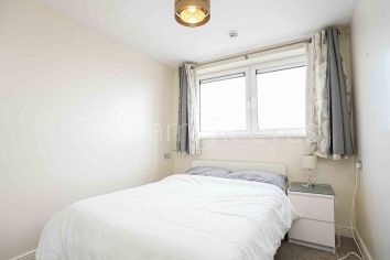 2  bedrooms flat to rent in Sark Towerk, Erebus Drive, SE28-image 15